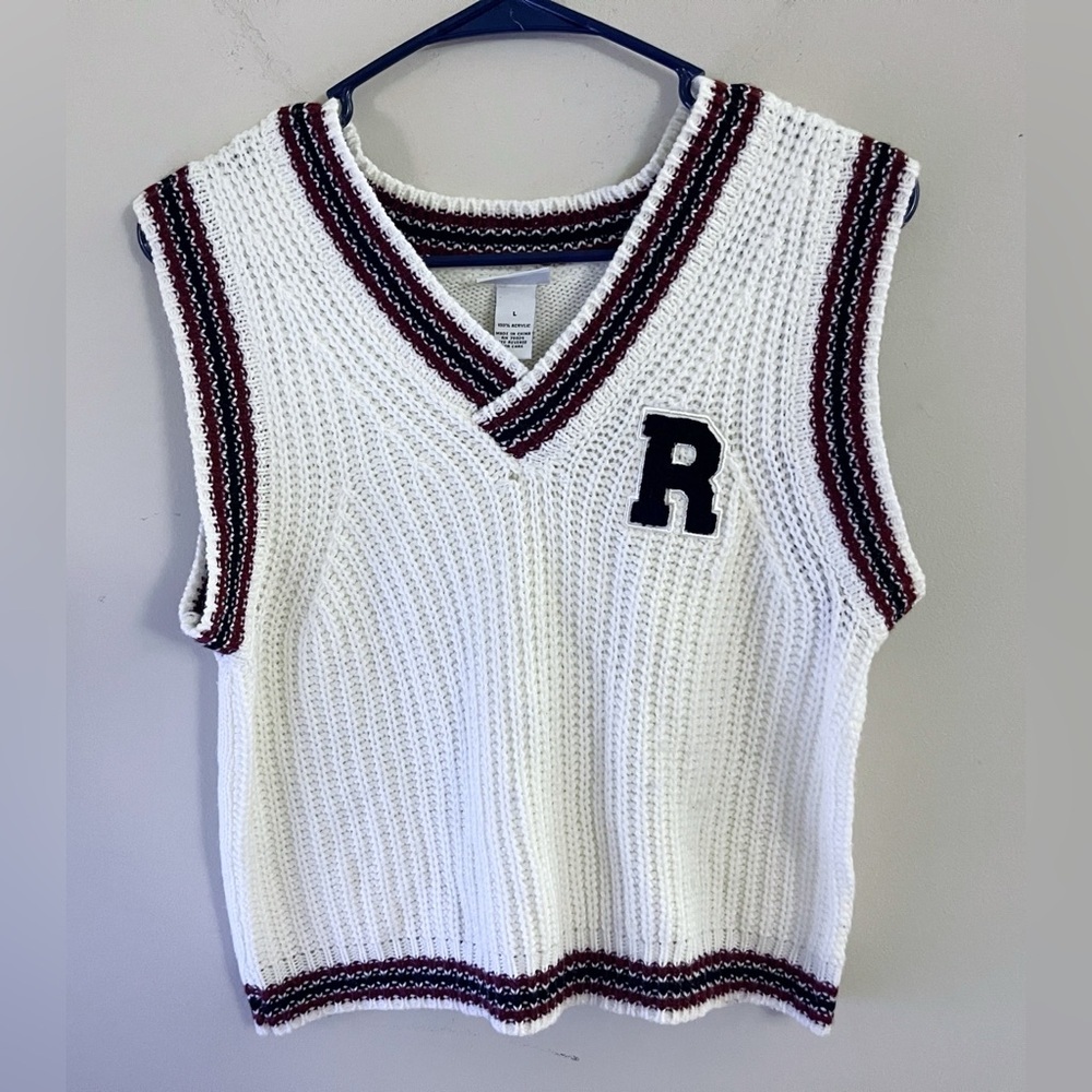 Rue 21 White Knit Sweater Vest Preppy Academia School Spring Fall Casual